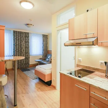 Hotel Gaestehaus Kral 3*