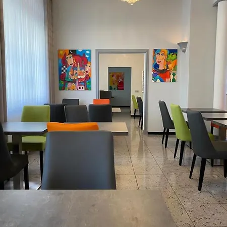Hotel Gaestehaus Kral 3*