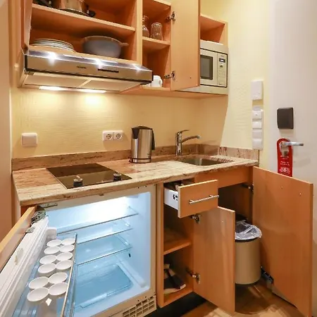 Отель Gaestehaus Kral