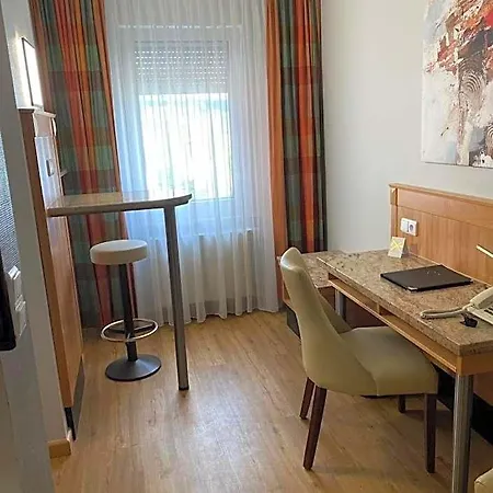 Gaestehaus Kral 3* Erlangen