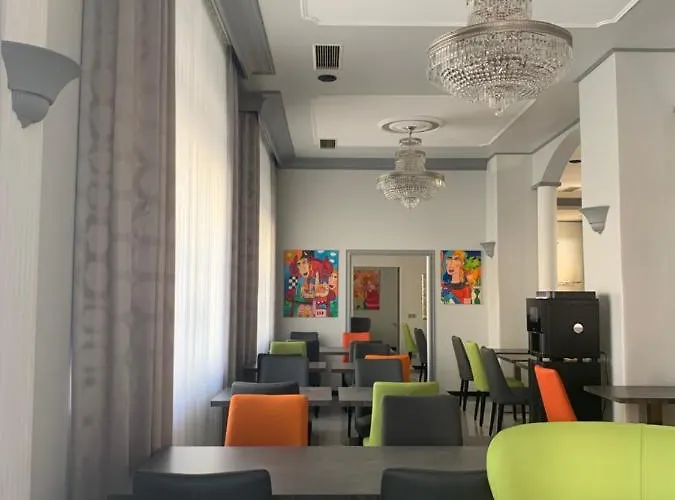 Gaestehaus Kral מלון 3*